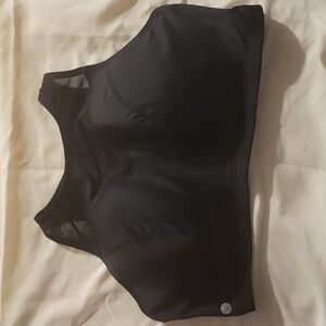 42 DDD LIVI Active bra with sheer neckline